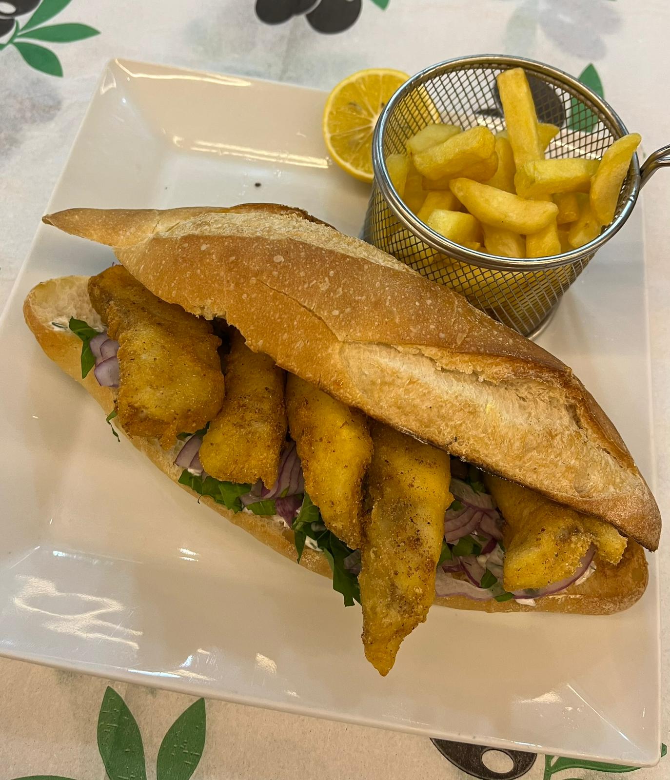 Ekmek Arası Mezgit Tava (150 gr)